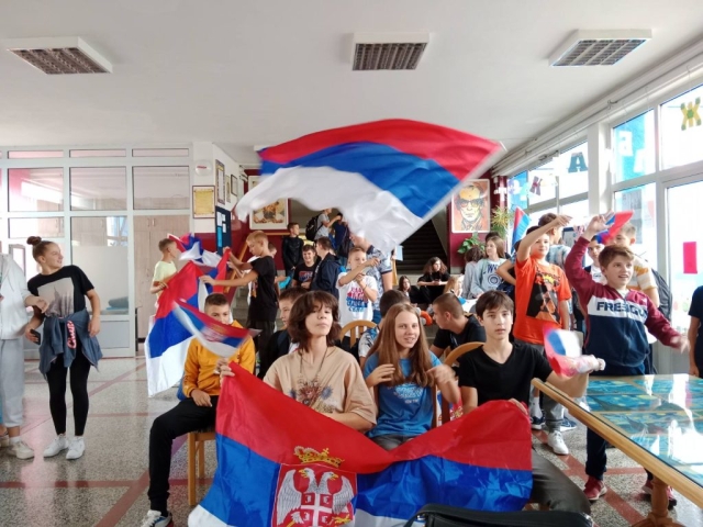 IMG-b083295d61d94fb4978a274b177cb592-V