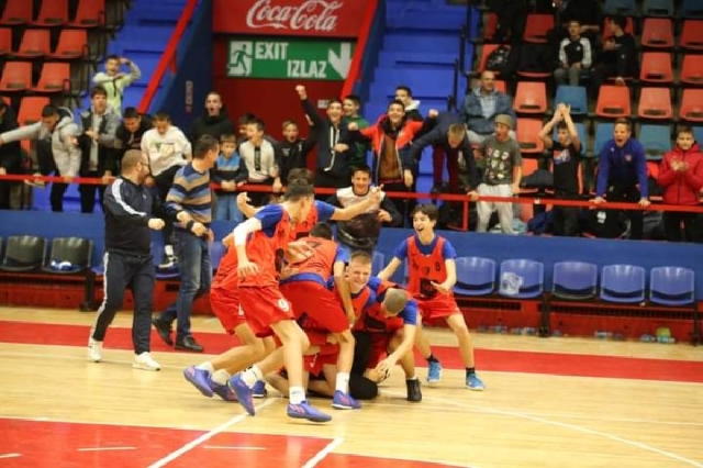 mini-FB_IMG_1669149609016