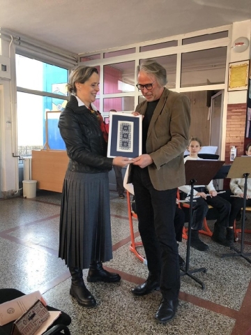 mini-IMG-7c96fa1b6348e0c66598c93bbe1ee374-V