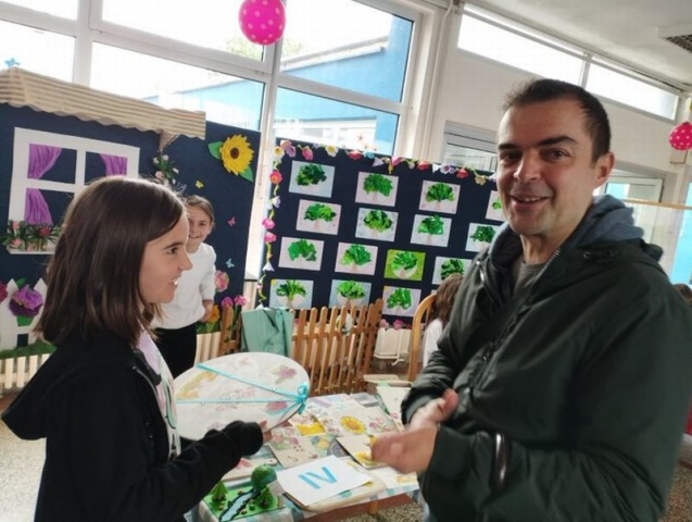 mini-217f9d91-fd77-4eae-b92c-c62b62a77503