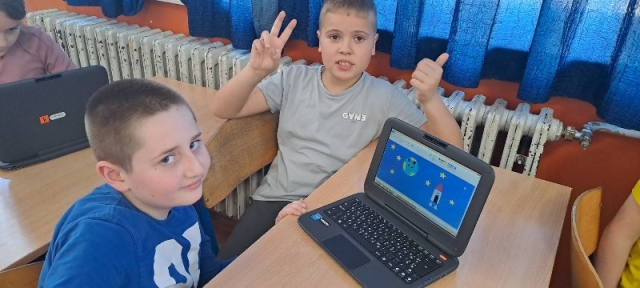 mini-IMG-6b621ac2e2e0c51d73f0901b8e6939db-V