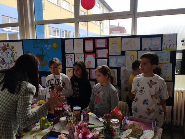 mini-af6eef5f-3bc4-481f-8a08-7f940d73977a