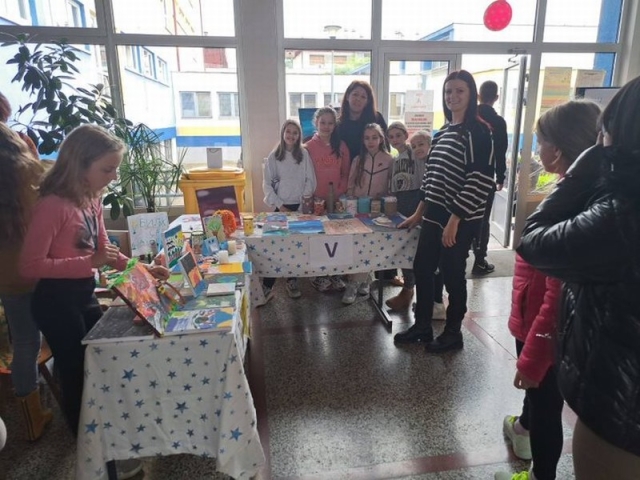 mini-b9fbd92f-e3fc-4294-8c8c-b8da067e2b08