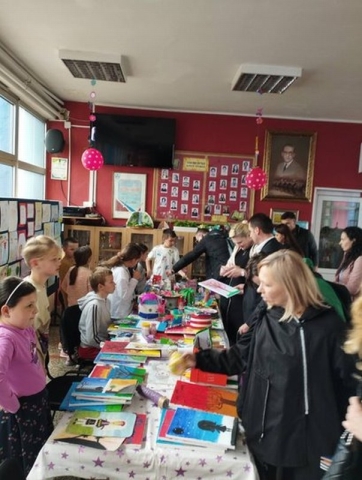 mini-e4ec09a9-6f3f-4370-9d29-33fcda719e0c