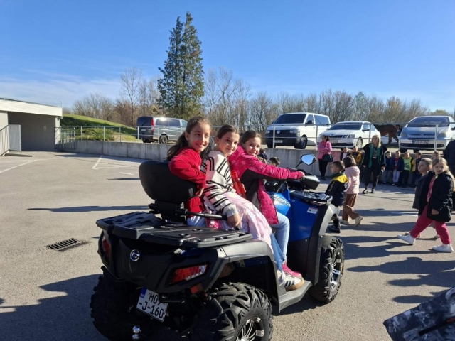 IMG-8a5f9788f1c2d2421874dce5e2d29e4c-V